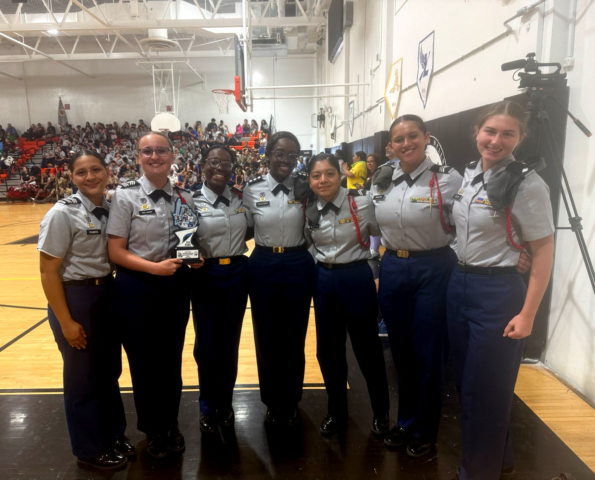 Pompano Beach High tweet media