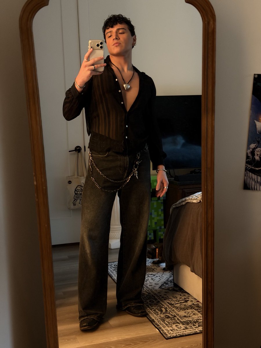 𝕽𝖔𝖒𝖆𝖓 tweet media