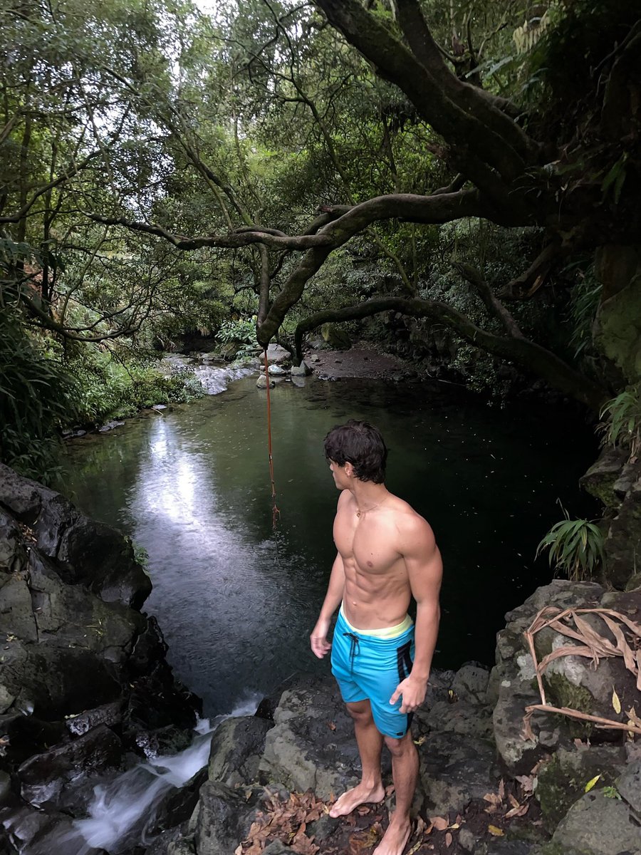 ᅟ 𝒌, 𓀀. tweet media