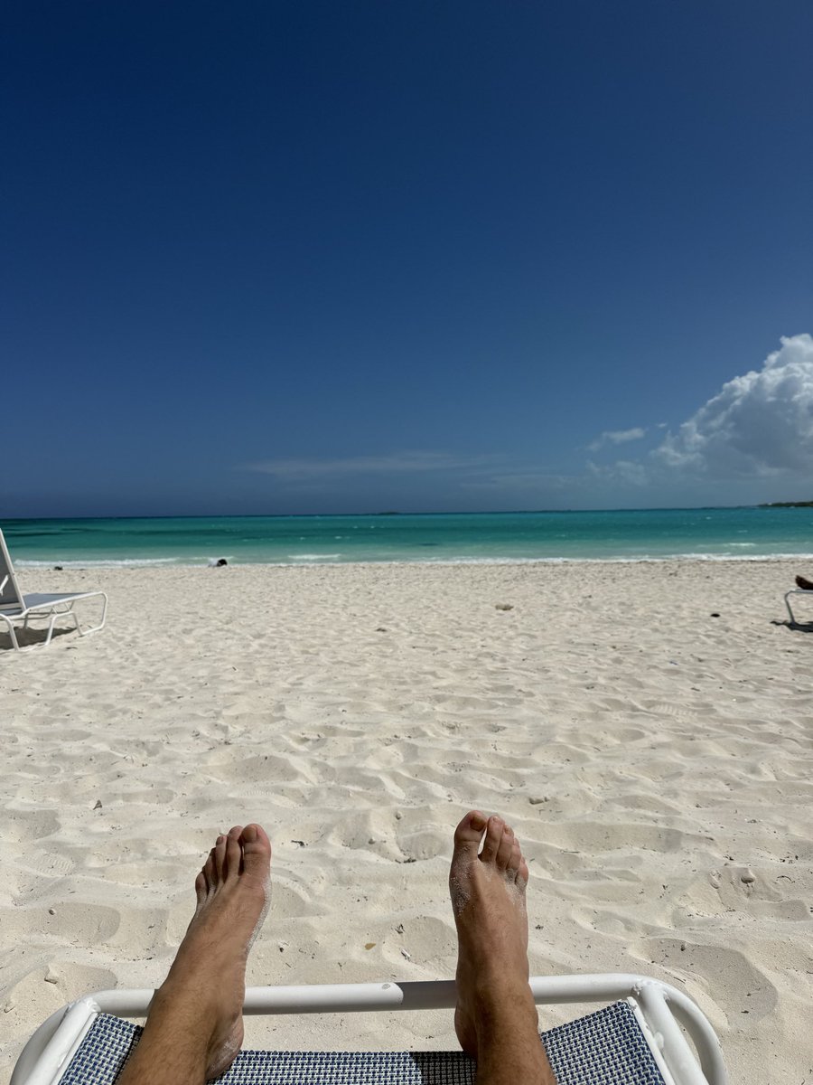 DENNIS SMITH tweet media