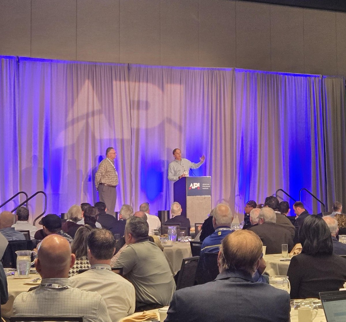 API Global Industry Services tweet media