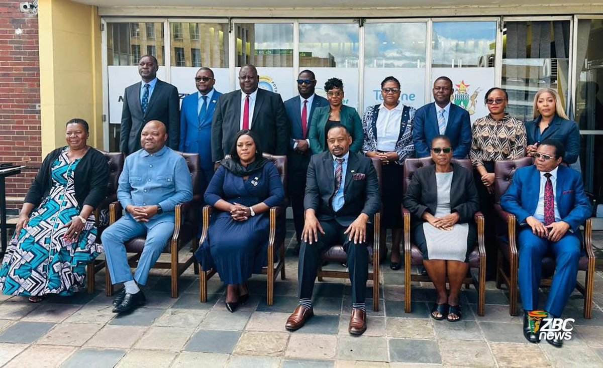 CdeNgomaNeHosho's tweet photo. The new  @Potraz_zw board , appointed by President @edmnangagwa and chaired by Sam Takavarasha Jnr, has been welcomed by @MICTPCS_ZW Minister Hon @TateMavetera .The Board will serve a four-year term as the sector advances digital inclusion towards Vision 2030 . 
#ICTDevelopment https://t.co/5zI2cWnyQl