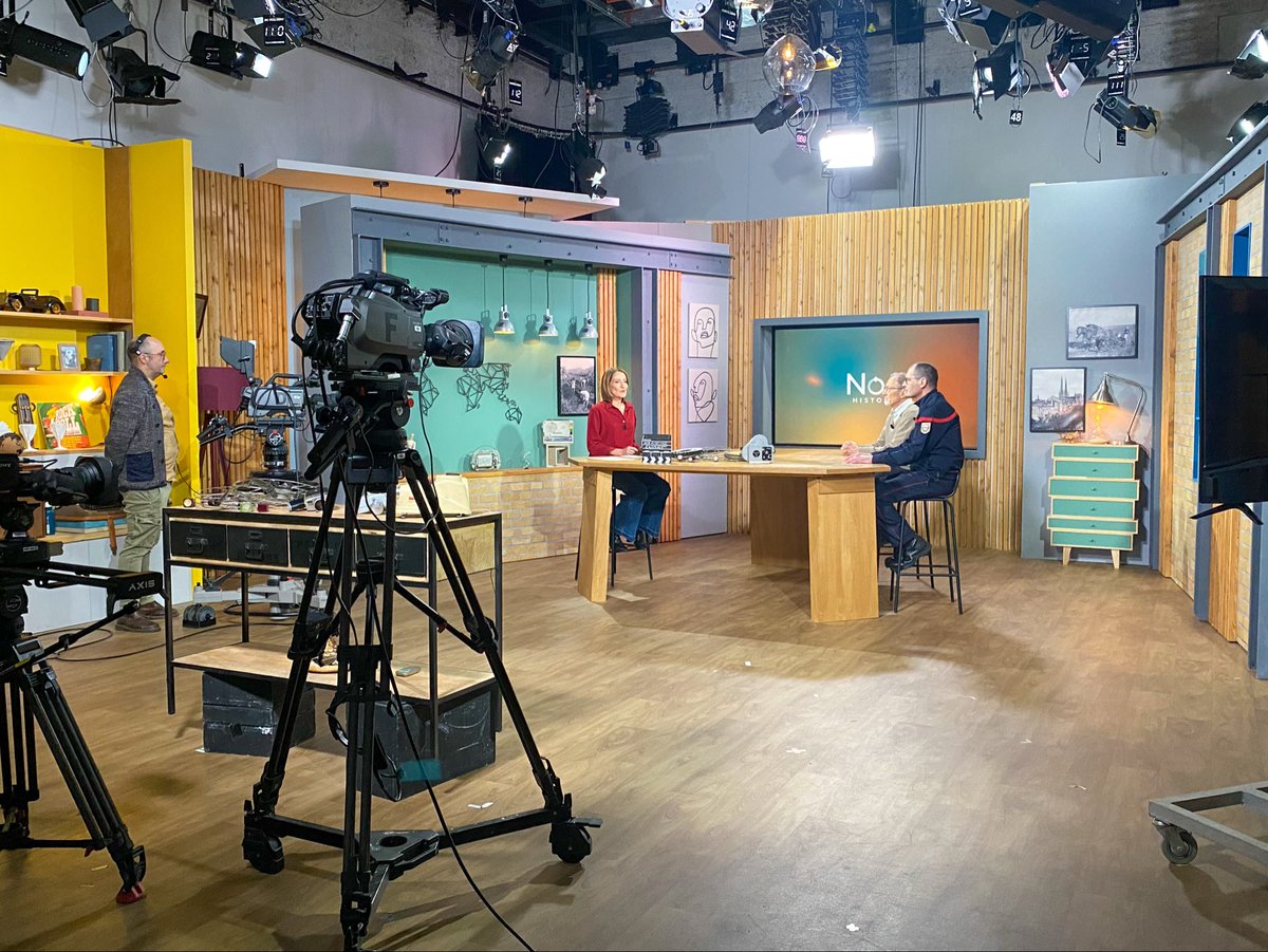 Sdis_87's tweet photo. #AléasClimatiques
#RetexOpé 
Retrouvez dans cette émission de @France3NoA l’adjudant-chef Didier RATEAU, sapeur #pompier professionnel #SPP 👨🏻‍🚒 à #Limoges qui témoigne sur son expérience opérationnelle face aux aléas climatiques de la #NouvelleAquitaine : https://t.co/m3qpi8ouT5. https://t.co/dZP1yH5WYa
