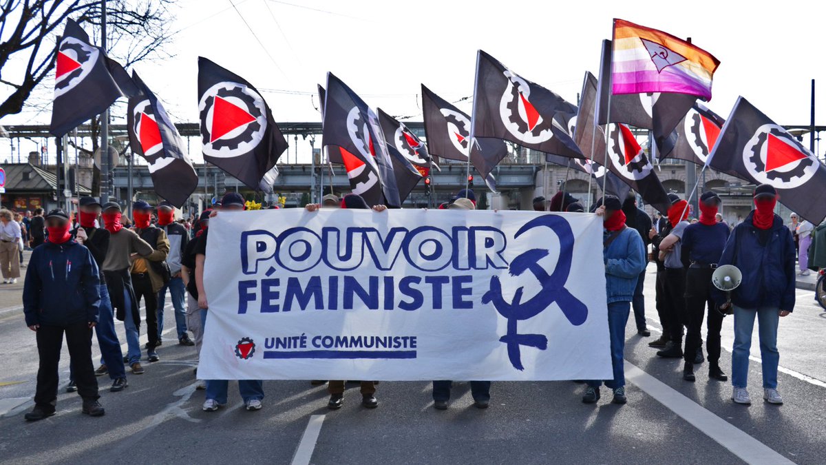 En cette journée internationale de lutte pour les droits des femmes, nous étions mobilisés pour porter haut et fort nos mots d'ordre féministes communistes.

Vive la lutte des femmes de tous les pays !

Vive le pouvoir féministe !