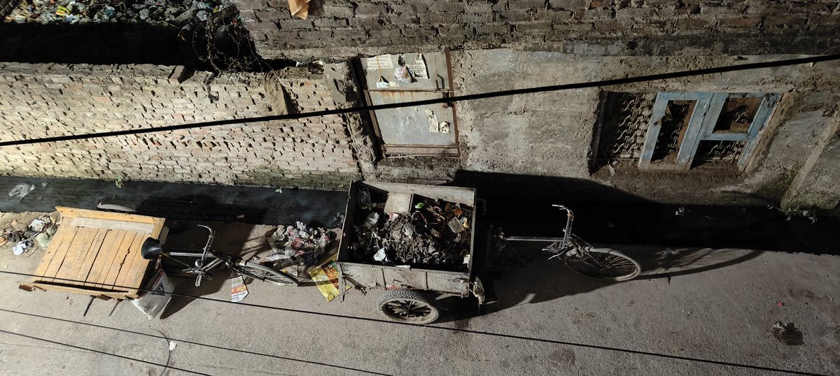 hhimanshu19901's tweet image. I every day we are facing same issue that people are using place as pumping yard and also parking for there vehicle @MCD_Delhi @wazirabad #Wazirabad
#dumpingyard