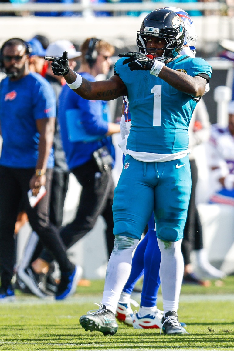 DNVR Broncos tweet media