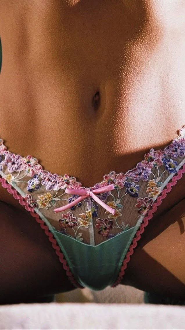 🇨🇦Sexy ❤️Sensual ❤️Curves (@rideem67) on Twitter photo 