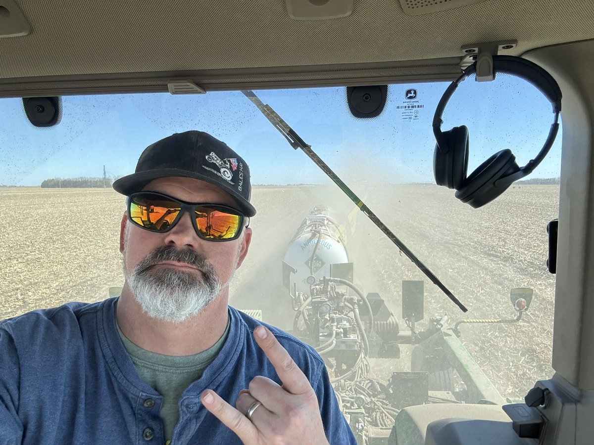 Cale Carlson tweet media