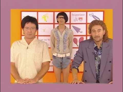 CerfiaFR's tweet photo. 🇫🇷 FLASH | "J’amadoue Mariam et je jette Mamie dans les orties en case poulpe moldave". Canal+ annonce le retour du Kamoulox avec Olivier Baroux et Kad Merad. L’émission sera revisitée avec "des micro-fictions, des parodies et de nouveaux numéros du jeu". https://t.co/O9QqBxEt3t