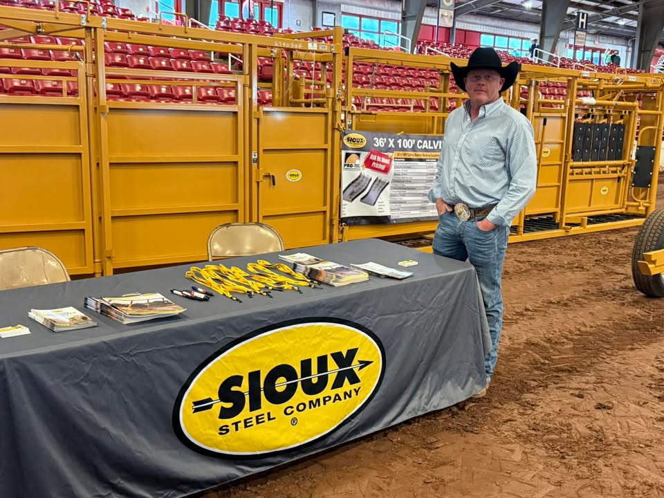 siouxsteel's tweet image. We had a wonderful time at Smoky Mountain Farmers Co-op's 2026 Customer Appreciation &amp;amp; Vendor Night! We enjoyed the opportunity to visit with so many great customers—both new faces and familiar ones.

#siouxsteel #customerappreciation #smokymountainfarmersco-op