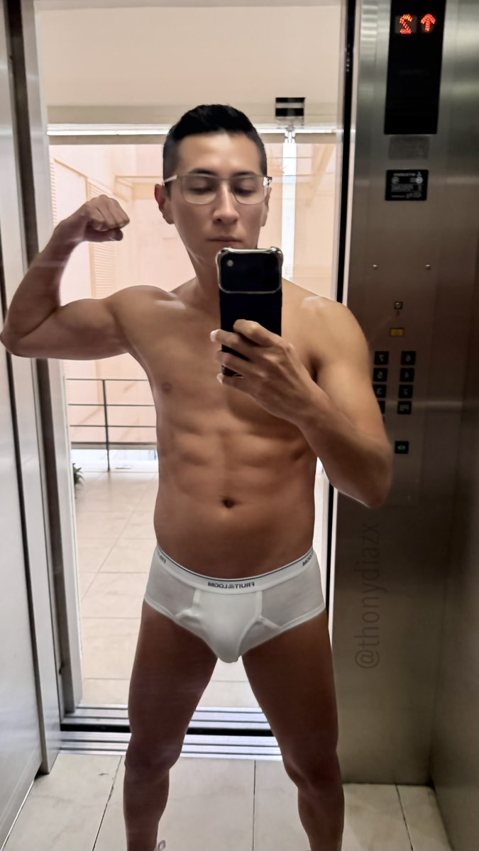 th0nydiazx tweet media