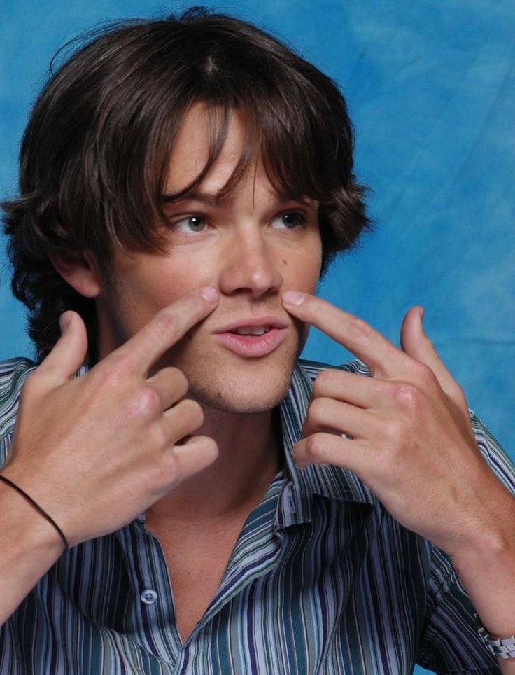 JAREDSPRlNT's tweet photo. His bone structure is incredible—like something you’d see in a Renaissance painting. https://t.co/cQCnYqRfqo