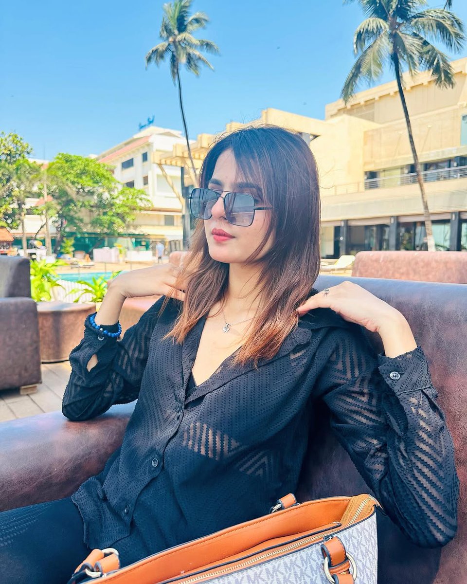 DeepikaSharma83 tweet media