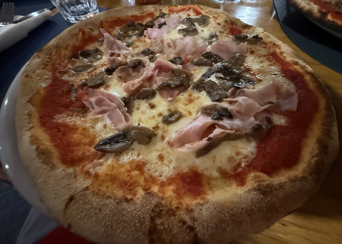 Devin Heroux tweet media