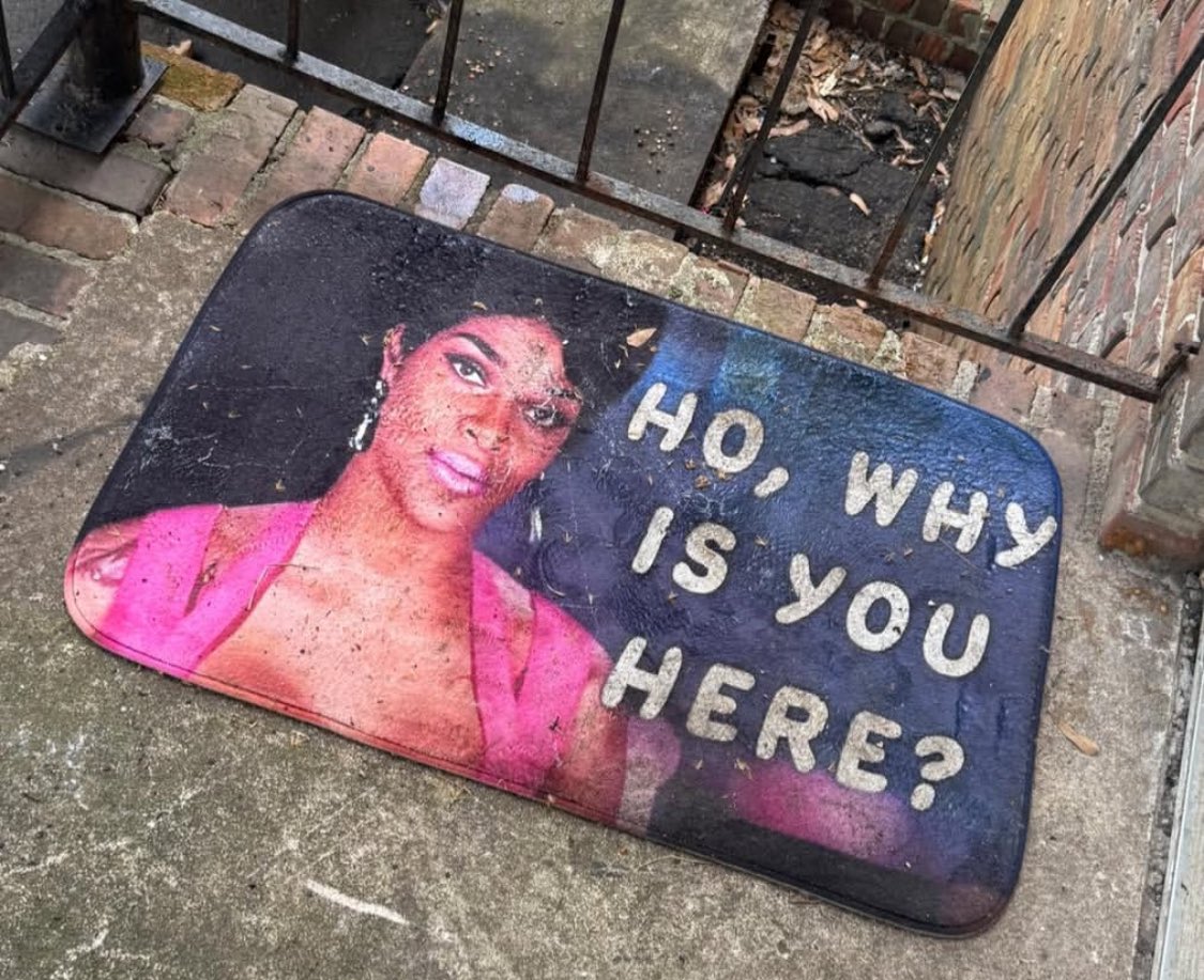 rahsh33m's tweet photo. I need this 😂 https://t.co/1XeKtJIv66