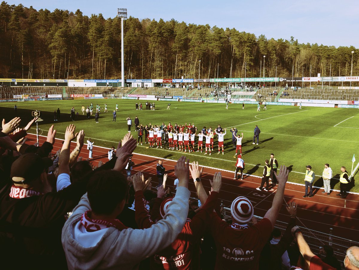 Berschblick's tweet photo. Homburg | 08.03.2026
FC 08 Homburg - Kickers Offenbach
#kickersoffenbach #OFC1901 #nurderOFC #125jahreleidenschaftundtradition #einPunktistmehralskeinPunkt #Catering1plus #FCHOFC https://t.co/8J1xS83SEz