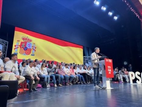 Por lo visto estas fotos no le han gustado a Abascal….
Hacemos que le sigan molestando ?👍👍👍