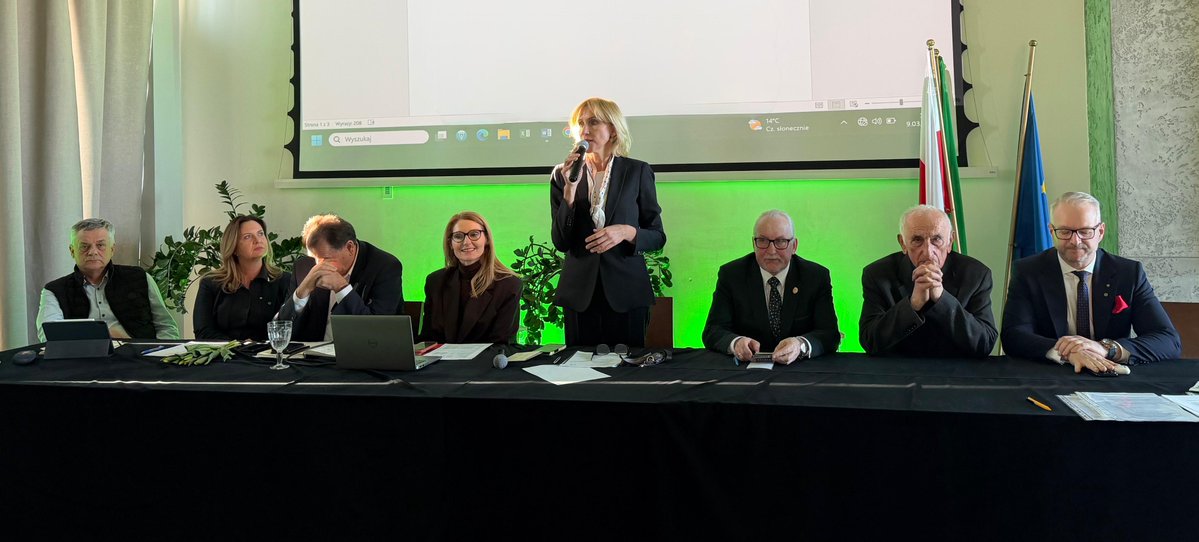 Urszula Pasławska tweet media