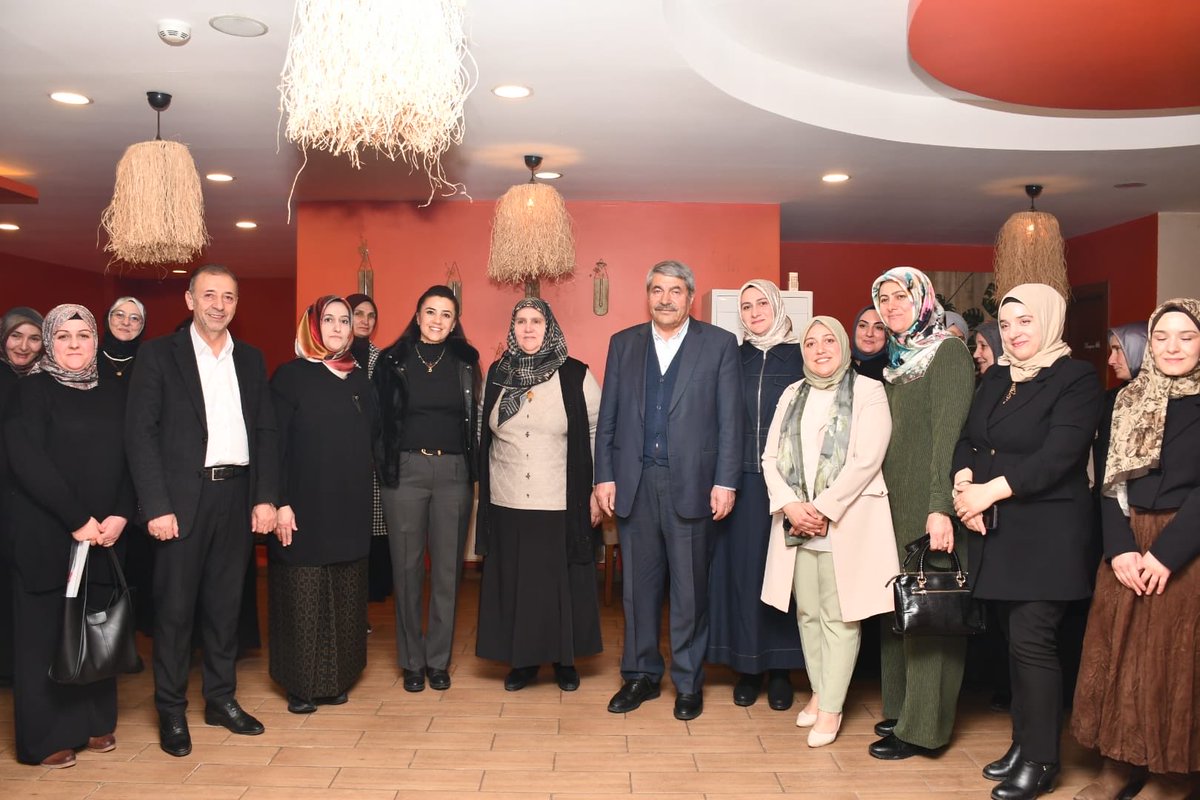 Akpartipatnos04's tweet photo. Belediye Başkanımız Abdulhalik Taşkın’ın 8 Mart Dünya Kadınlar Günü vesilesiyle düzenlemiş olduğu iftar programına katıldık.

Bu anlamlı program için kendilerine teşekkür ediyor, tüm kadınlarımızın Kadınlar Günü’nü kutluyorum. 🌸 https://t.co/7b2rw2TiTo