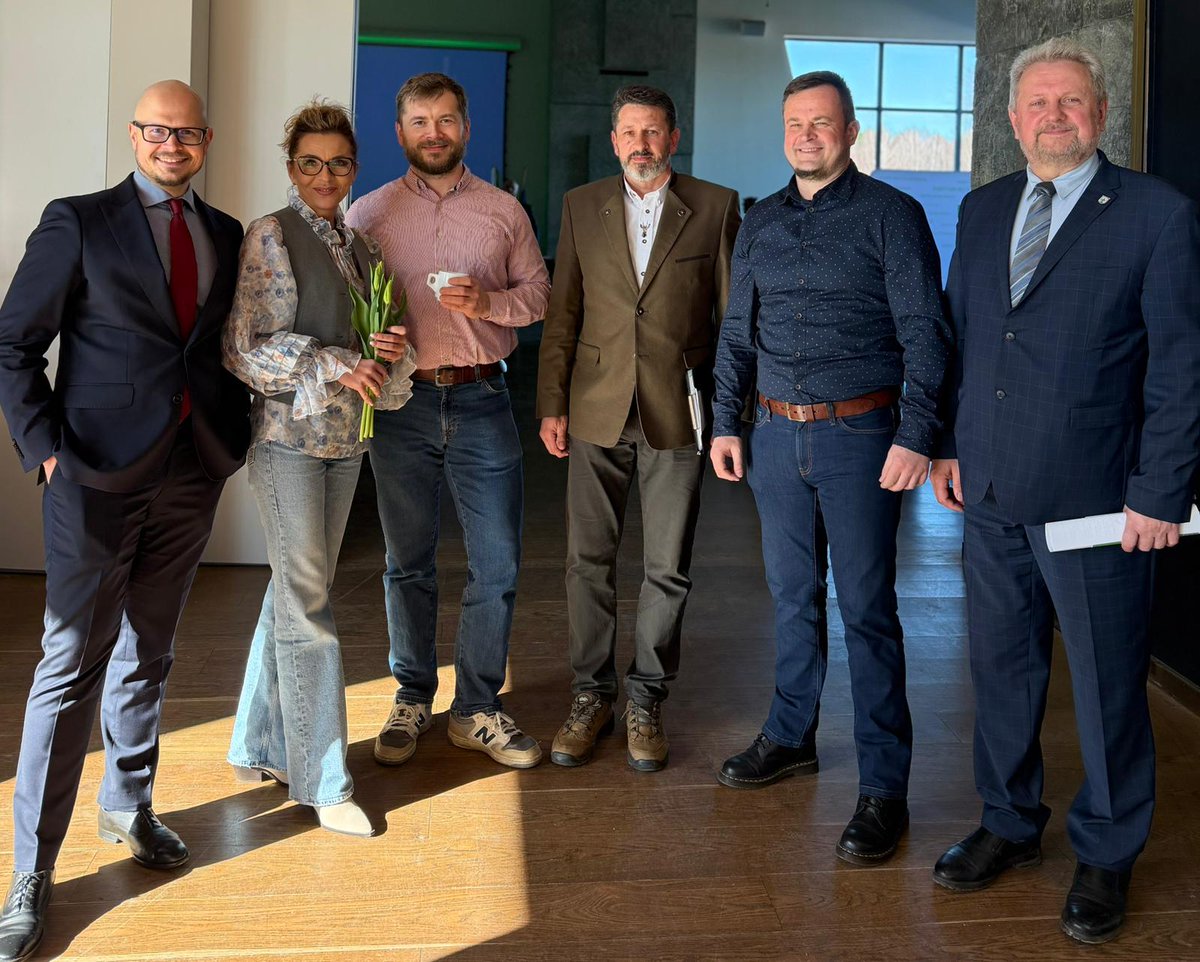 Urszula Pasławska tweet media