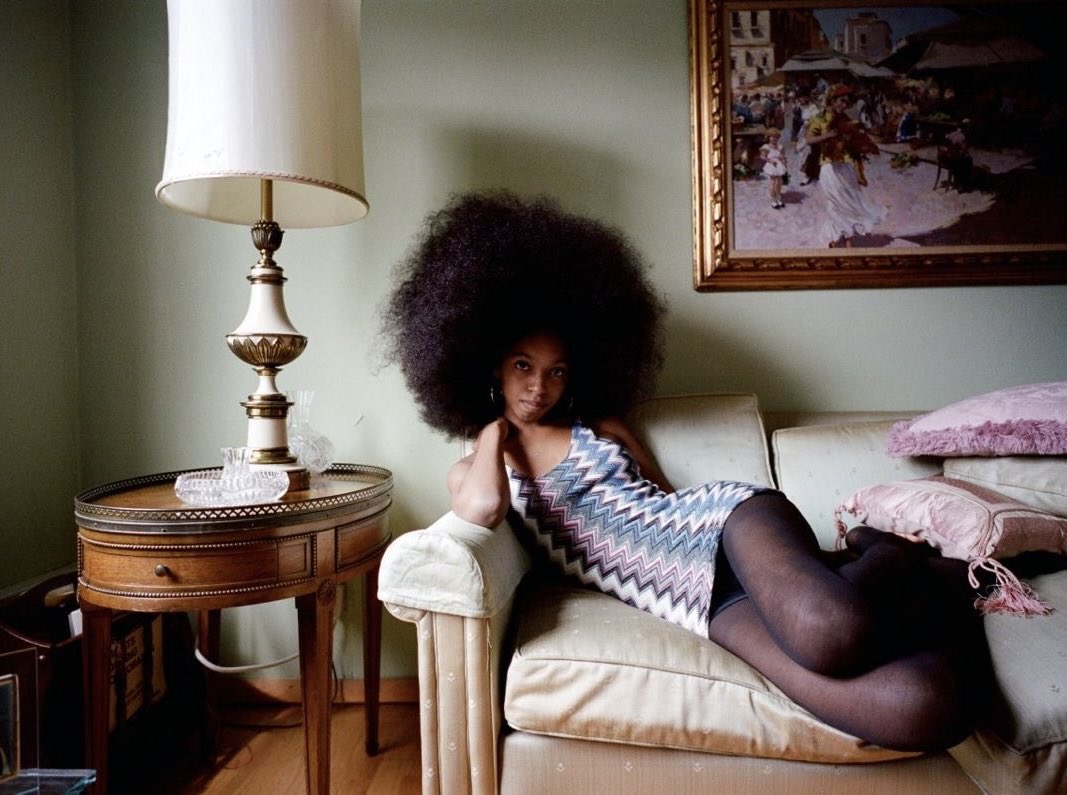 aldotgee's tweet photo. something about a black woman lounging. https://t.co/QkKCxxjs8c