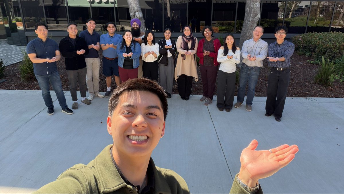 Mark Thomas tweet media