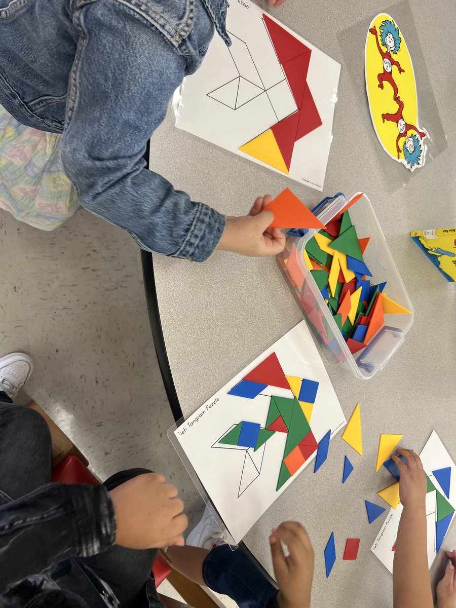 Thompson Elementary LMC tweet media