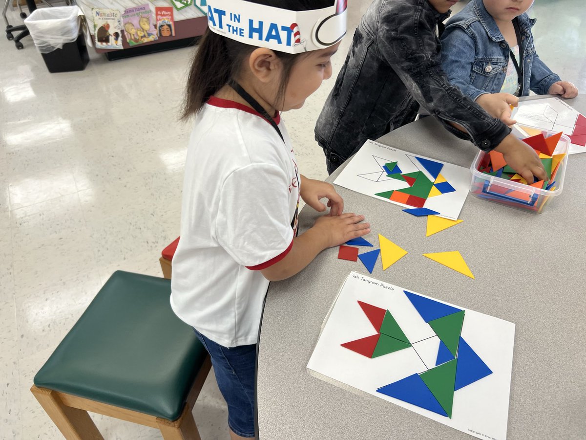 Thompson Elementary LMC tweet media