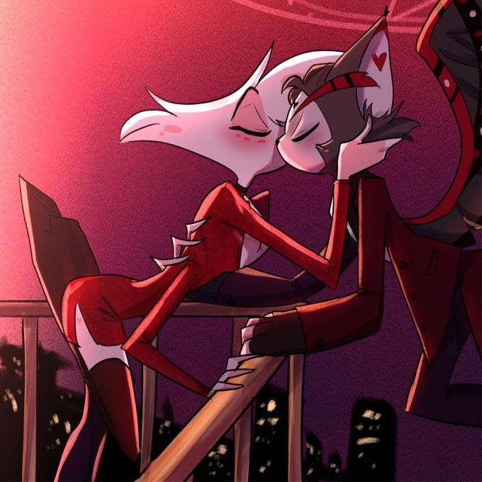 Lucy Mia tweet media