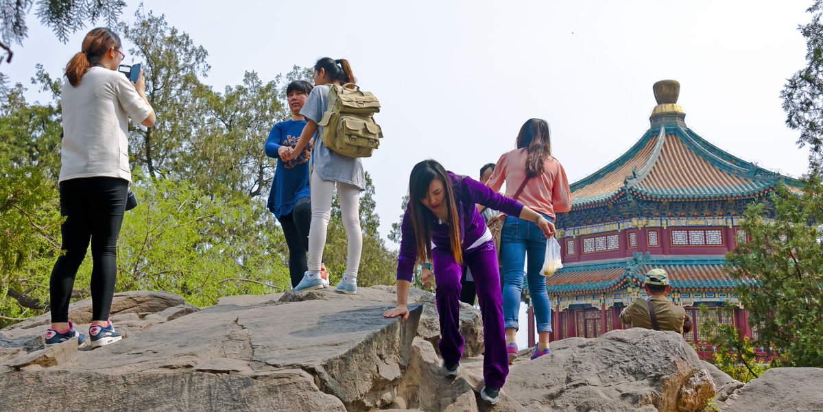 Physics Magazine tweet media