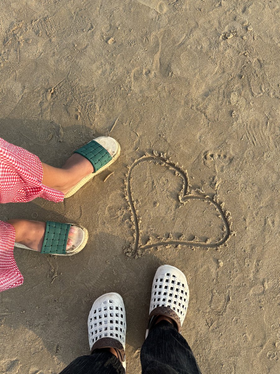 Bonny291's tweet photo. 💙🧿🌊🏖️ https://t.co/qSC6hLvyCI