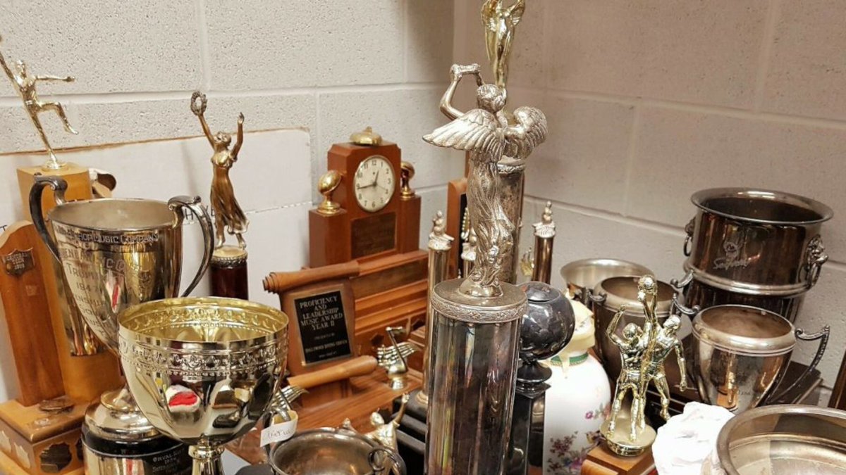 maximuspaul06's tweet image. Celebrate success with stunning trophies and awards in Sanger. From sports trophies to corporate plaques, we craft awards that honor every victory and milestone.

jhtackettmarketing.com/trophies-award…

#TrophiesAwardsInSanger #VictoryAwards #CustomPlaques #SportsAwards #Jhtackettmarketing