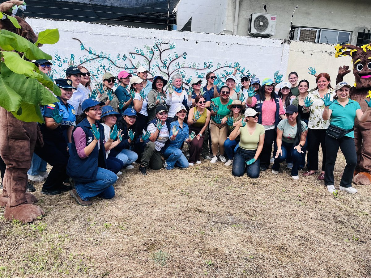 Circular EP tweet media