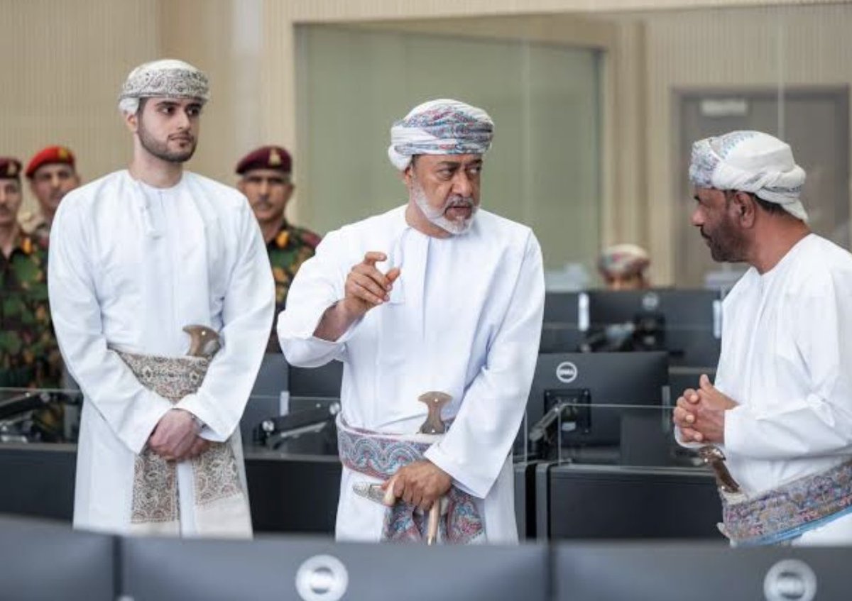 suoad_q's tweet photo. مدري ليش احبهم 🇴🇲 مفروض يكون سلطان الخليج https://t.co/nGDZ4Yz3rZ