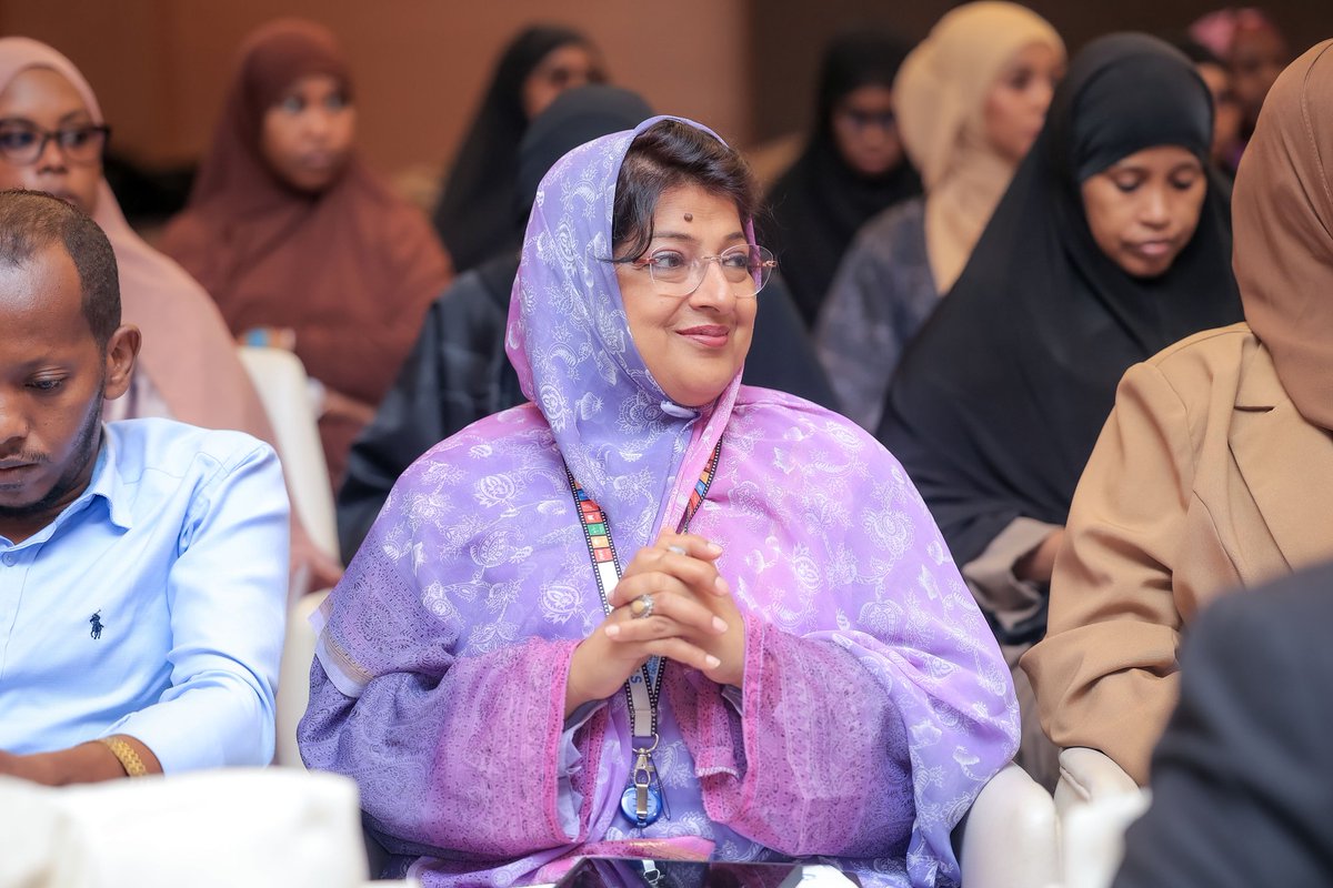 BadefFoundation's tweet photo. 🎉 BADEF Development Foundation celebrated International Women's Day  at Decale Hotel, Mogadishu, supported by @UNICEF, TS, and the Somali MoH. Empowering women, fostering equality! 💪🌍 #WomensDay #Somalia #BADEF #Humanitarian #GenderEquality https://t.co/SfTIPCGQDV