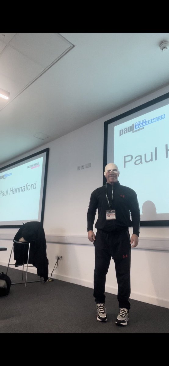 paulhannaford's tweet image. Well done Milton Keynes Academy for letting me speak with your year 7s 👫 this morning &amp;amp; just finished a parents evening 😊 #WECARE ❤️🙏🏻 safer communities!