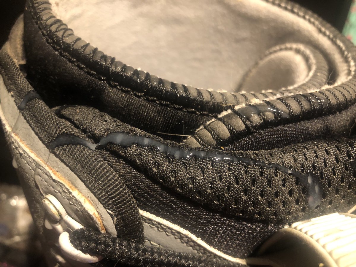 MXSNEAKER tweet media
