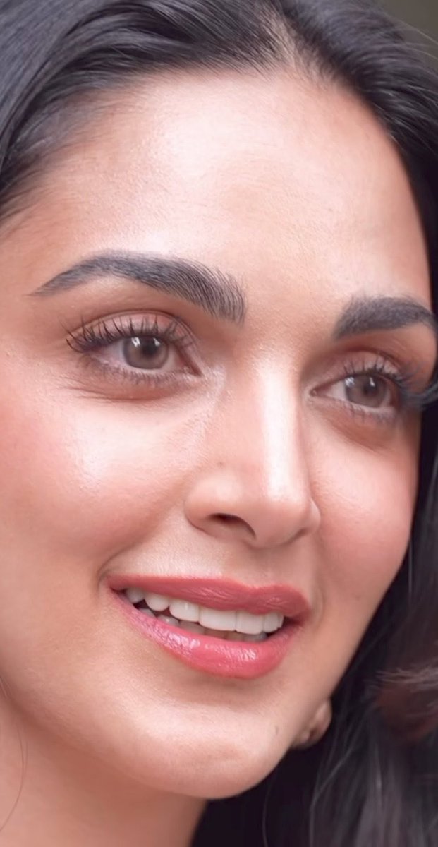 Actress World tweet media