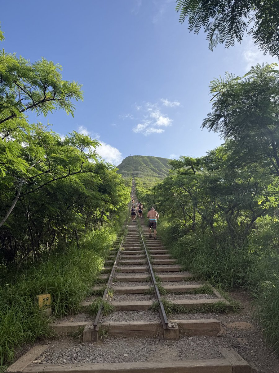 Cam “Keepin it a Buck” Ward tweet media