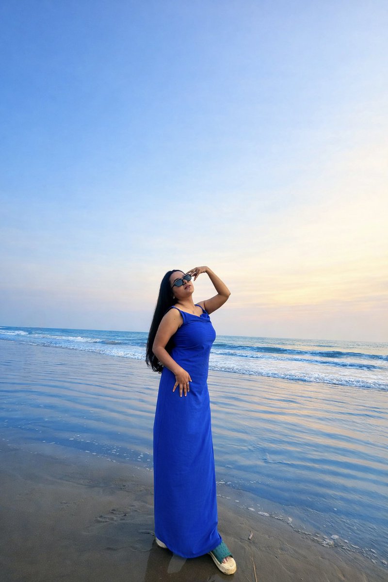 Bonny291's tweet photo. 💙💙🌊🏖️ https://t.co/Vw1FvVRf2n