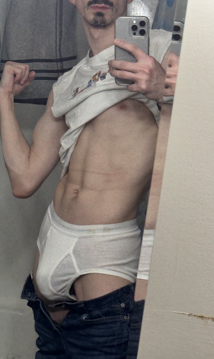 holeypoley tweet media