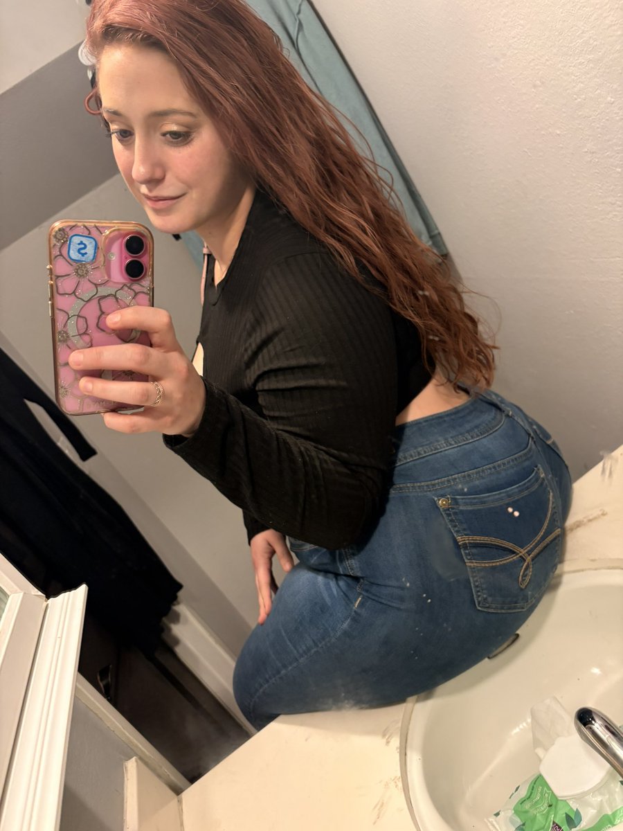 HnyBeeStickyIcky🍯🐝 tweet media