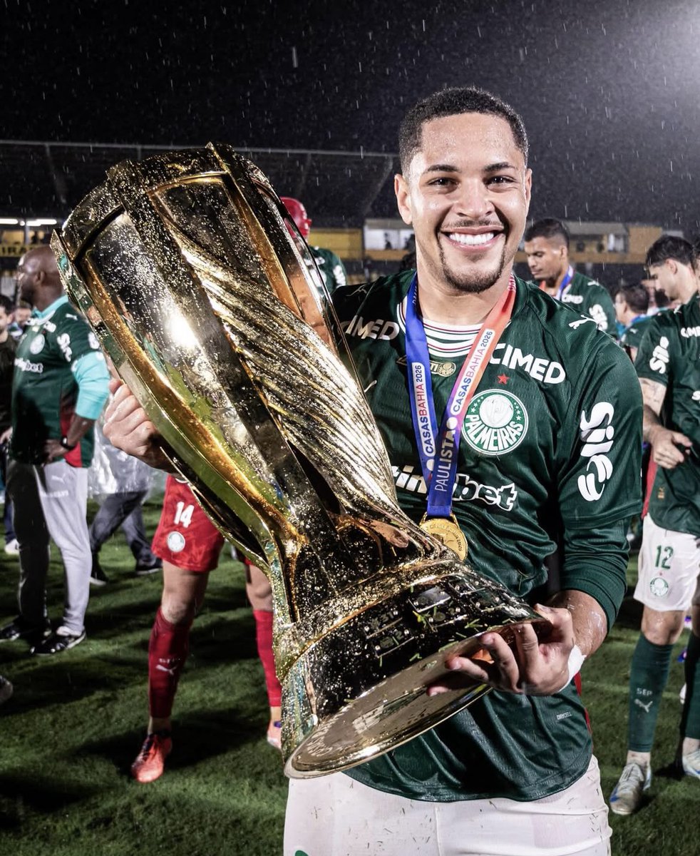 Vitor Roque🇧🇷 tweet media