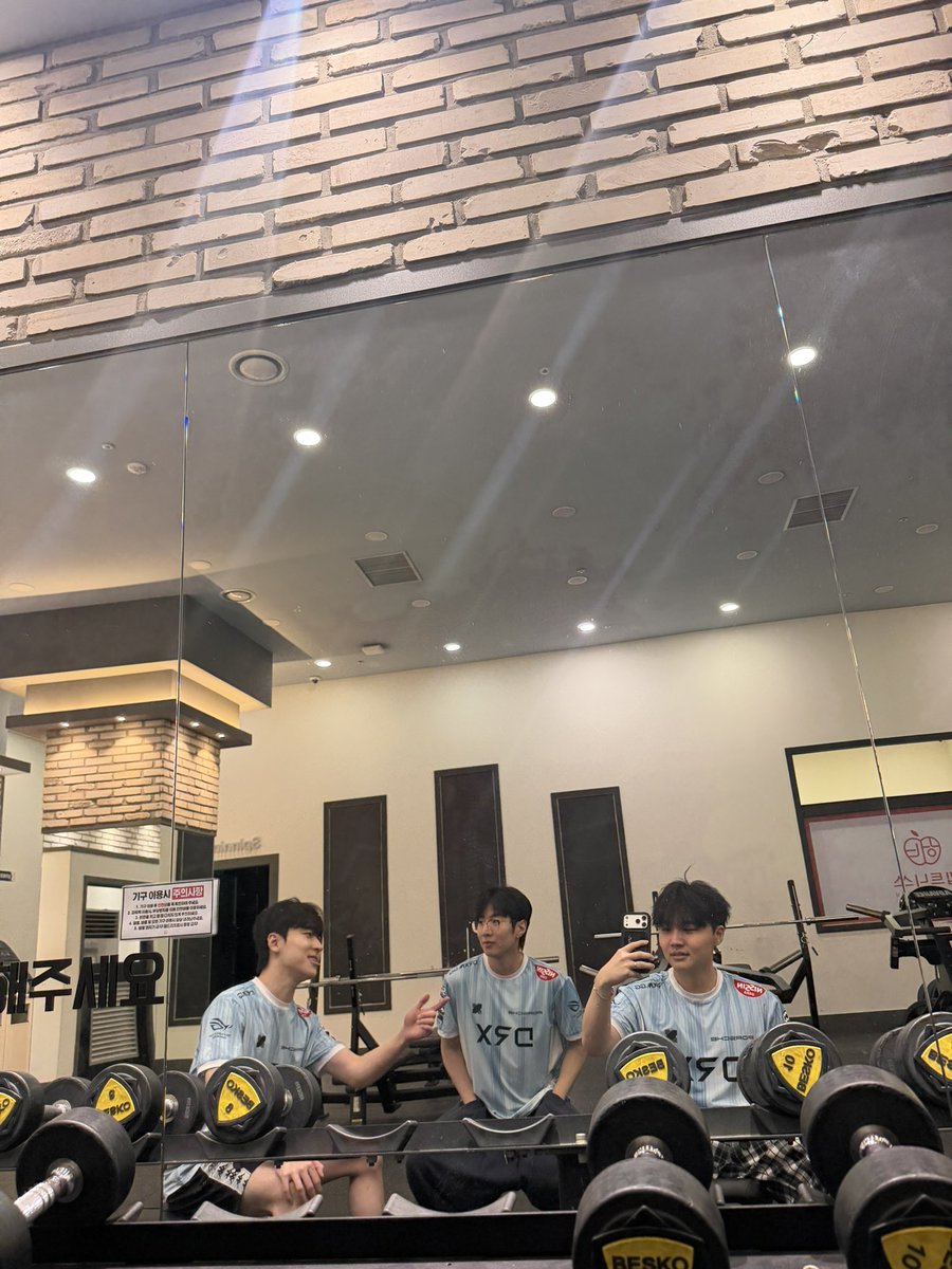 DRX HYUNMIN tweet media