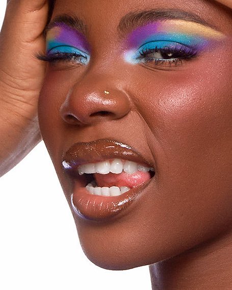 HelenAdewole___'s tweet photo. Photographer: @Grandview_ng 
Makeup: @makkiesempire on IG https://t.co/qGbpI6TM3X