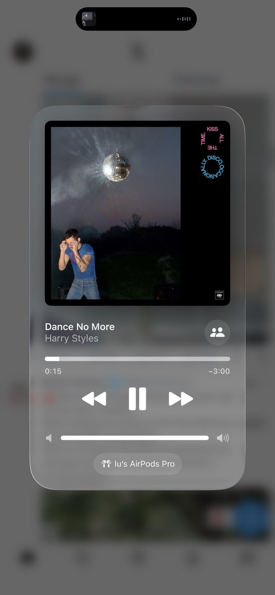 finelinerryga's tweet photo. NO ME CANSO DE ESCUCHARLA ES LA MEJOR CANCION DEL UNIVERSOOOOOOOOO https://t.co/USUz4IDTh9