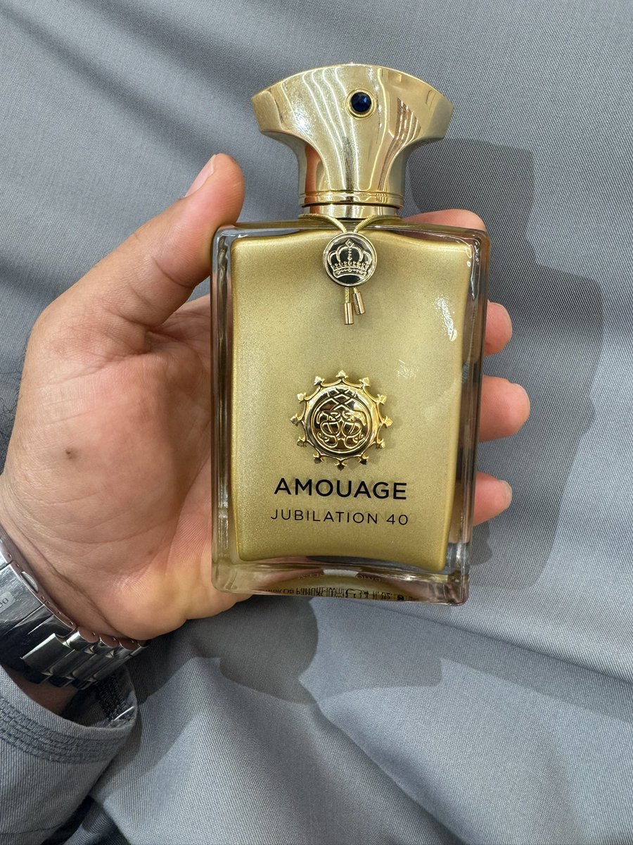 Mussab9188's tweet photo. جوبليشن 40 ، جميييل 💛 https://t.co/XWXDSxNrV0