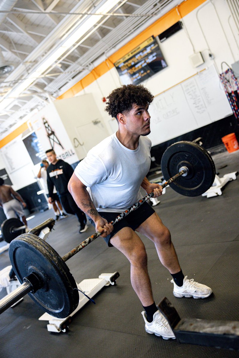 HBHS Oilers Football tweet media