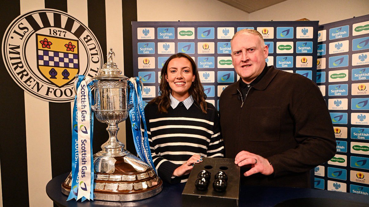 Amy Canavan tweet media