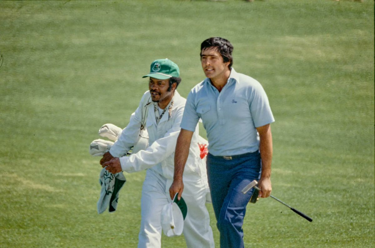 TheGolfDivoTee's tweet photo. SEVE and Marion Herrington approaching the 18th green on April 13, 1980 - https://t.co/4BLbbO7E93